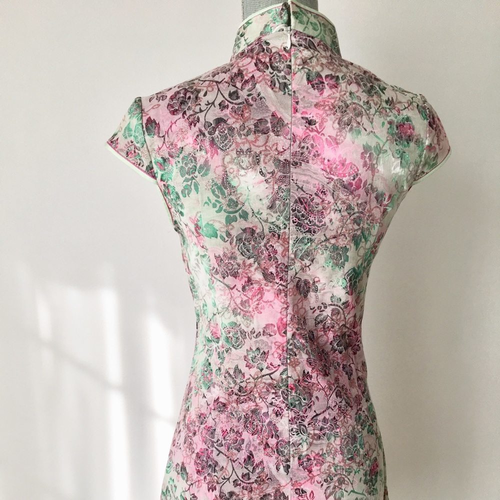 JOY LUCK embroidered mini cheongsam dress - Picture 4 of 7